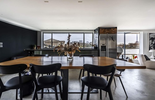 Saint-Germain-l'Auxerrois Boat Rental | Elegant Péniche Luxe with Eiffel View and Spa Amenities