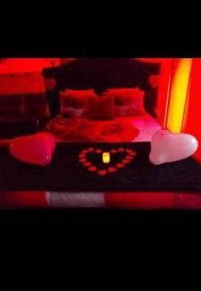 Cambrai Boat Rental | Pet-Friendly Retreat: Péniche Morgane with Hot Tub