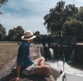 Port Ariane Boat Rental | Discover Pénichettes itinérantes - A Unique River Adventure