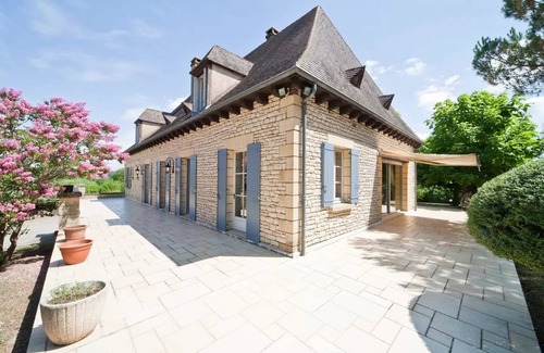 Sarlat-la-Caneda House | Idyllic Périgord House with Scenic Park Views in Sarlat