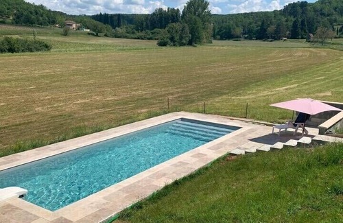 Prayssac Villa | Explore Périgord, Sarlat & Rocamadour: Family-Friendly Stay