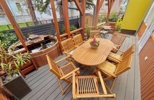 Keszthely Villa | Elegant Péter Dock Boutique Villa: Eco-Friendly Retreat