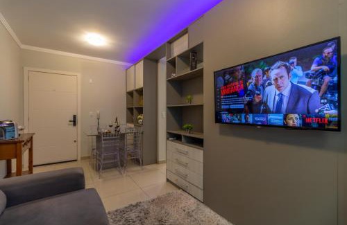Centro Apartment | City View Gem on 18th Floor with Pet-Friendly Amenities