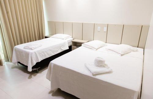 Santarem Hotel | Relax at Pôr do Sol Hotel: Family-Friendly with Pool Access