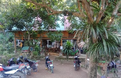 Pu Long Nature Reserve Hotel | Experience Pù Luông JUNGLE KING 1 HOMESTAY: Guest Rated 9.2