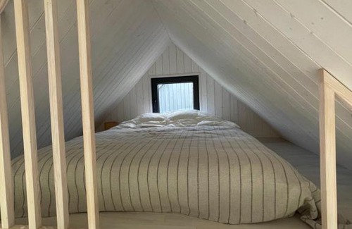 Igums House | Romantic Getaway at Pļavas vidū - 4-Star Retreat with Hot Tub