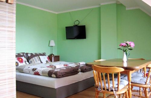 Sakvice House | Family-Friendly Stay at Půjčovna a ubytování pod Pálavou