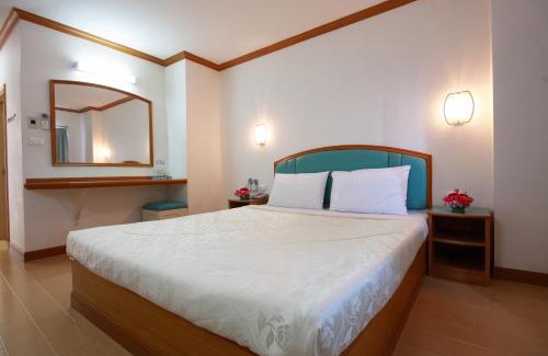 Nakhon Sawan Hotel | Child-Friendly Getaway at P.A. Place Hotel - Rated 8/10
