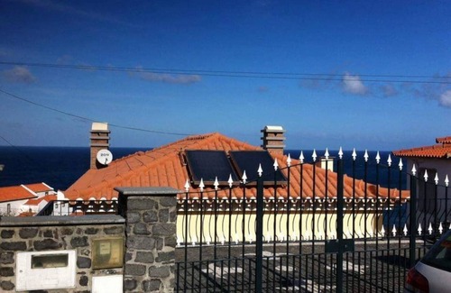 Ponta Delgada House | Beautiful Sea View 3-Bed House with Breakfast in P Delgada