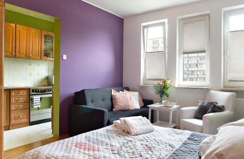 Bielany Apartment | Pet-Friendly P&O Apartments Bielany with Breakfast Included