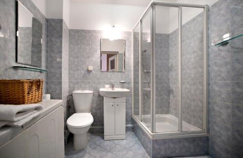 Bielany Apartment | Pet-Friendly P&O Apartments Bielany with Breakfast Included