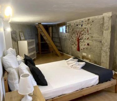 Ciudad Jardin Apartment | Family-Friendly Stays at P&P Serrano Fernandez - 8.2/10 Rating