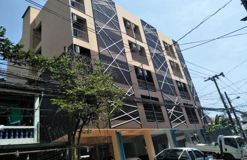 Ramkhamhaeng Hotel | Cozy P Place: Daily Rooms with Complimentary Breakfast