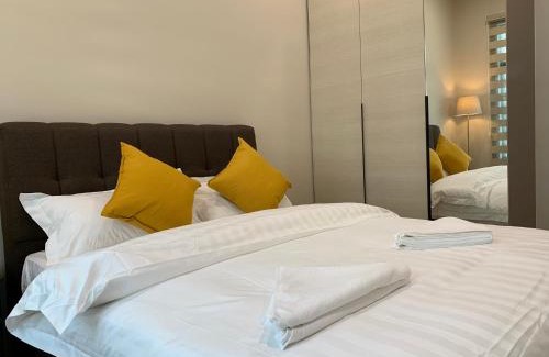 Kuching Apartment | Elegant P'Residence 3-Bedroom Apartment with Pool Access