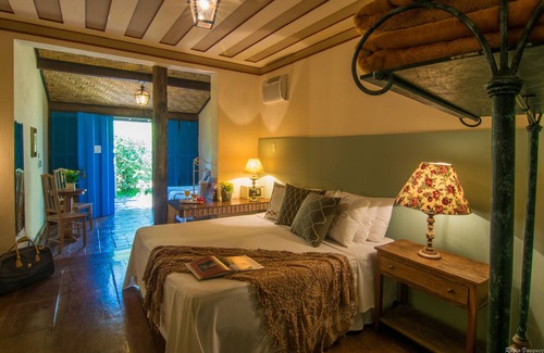 Colonia do Marcal Hotel | Discover Paço do Lavradio Pousada: 4-Star Excellence Awaiting