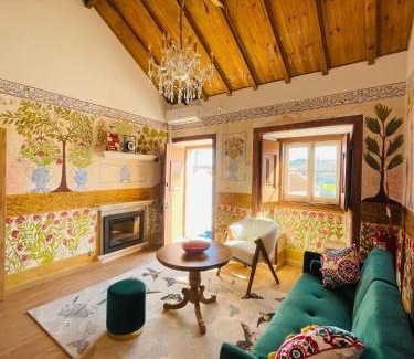 Sintra House | Pet-Friendly Retreat at Paço Marmòris Field - Rated 9/10