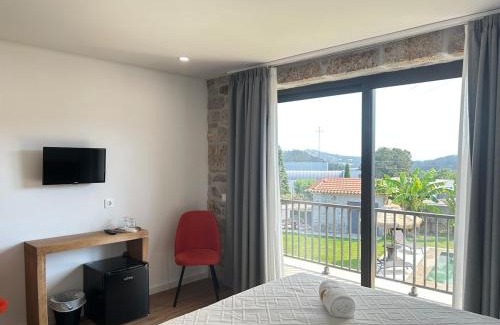 Santa Maria da Feira House | Paços de Douro - Bedroom 5 Relaxation & Space