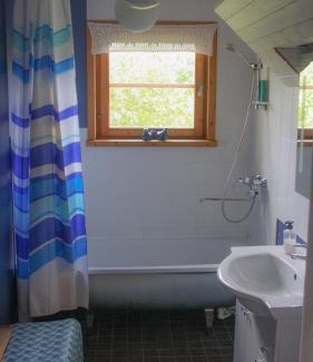 Suuresadama House | Relax at Paadi Puhkemaja: 4-Star Oceanfront Retreat