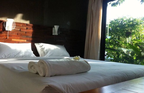 Kaeng Khoi Hotel | Family-Friendly Stays at Paan Puan Place with Kitchen Access