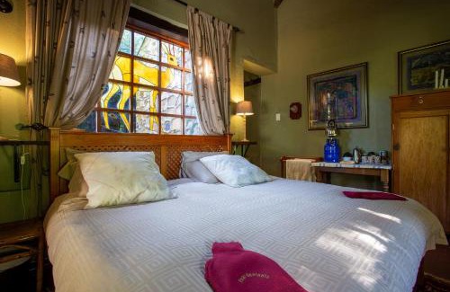 Thaba Chweu Cabin | Discover Paardeplaats Nature Retreat: Family-Friendly Oasis
