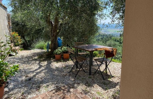 Buti House | PACE E TRANQUILLITA' NON LONTANO DA PISA LUCCA E FIRENZE