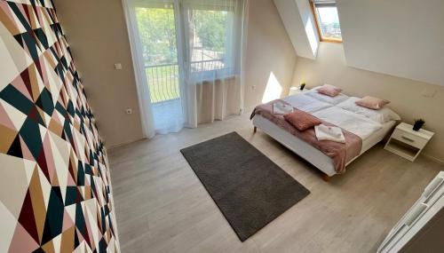 Alsóörs Apartment | Discover Pacek Keco: Pet & Child-Friendly Getaway