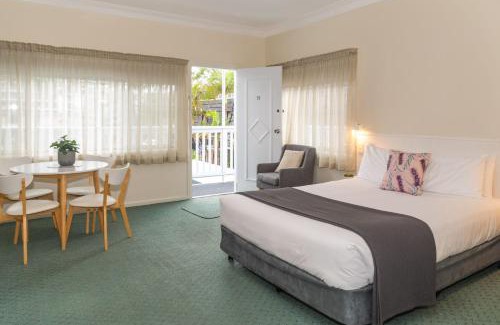 Forster Hotel | Ocean View Retreat at Pacific Motel 10 - Family Friendly!
