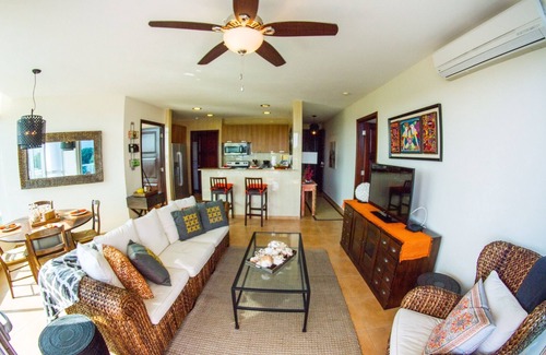 Playa Coronado Condo | Scenic Ocean & Mountain Views at Premier Country Club Escape