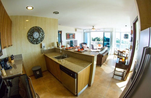 Playa Coronado Condo | Scenic Ocean & Mountain Views at Premier Country Club Escape