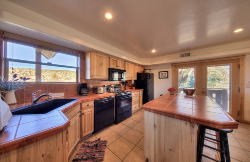 Spanish Valley Cabin | Inviting Pack Creek Orchard House: Pool, Spa & Family Fun