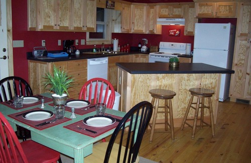 Mentone Cottage | Top-Rated Getaway at Lookout Mountain with Pool & Kitchen