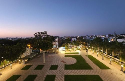 Mandsaur Hotel | Padamawati resort