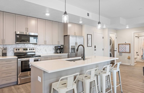 St. George Condo | Paddle Away at Desert Color Lagoon: Pool and Beach Fun