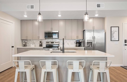 St. George Condo | Paddle Away at Desert Color Lagoon: Pool and Beach Fun