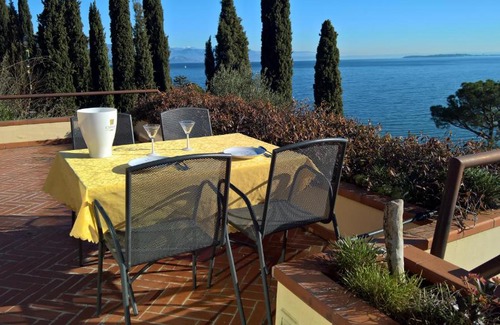 Padenghe sul Garda House | Exceptional Oceanfront Retreat at Maison du Lac, Padenghe