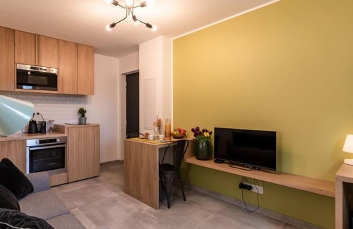 Corte Apartment | Guest Rated 10/10 at Padova T2 with Oceanfront Views