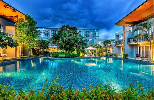 Bang Sao Thong Hotel | Elegant Paeva Luxury Serviced Residence with Ocean View