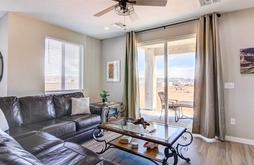 Greenehaven House | Page Vacation Home ~ 4 Mi to Lake Powell!