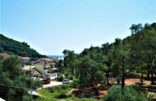 Parga Apartment | Guest Rated: 9.8 at Pagiatakis Suites with Breakfast Included