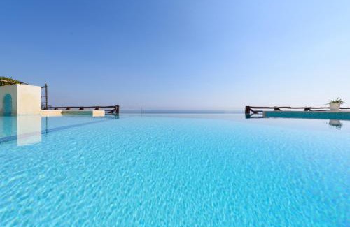 Ravello Apartment | Exclusive Oceanfront Stay at Pagliarulo Complex