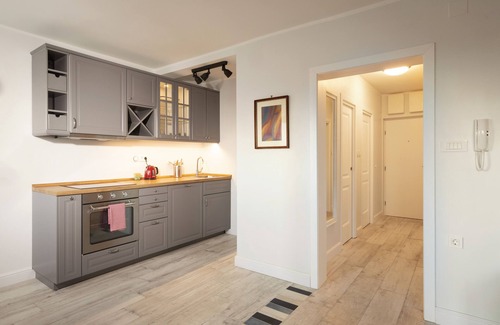 Rijeka Condo | Cozy PAHA-PAHA Condo with Fast Wi-Fi Near Campus