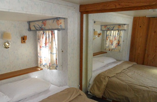 Pahrump House | Pahrump RV Park & Lodging