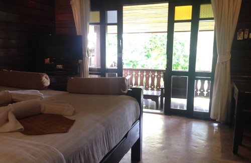 Pai Hotel | Riverfront Escape at Pai River Corner Resort with Pool
