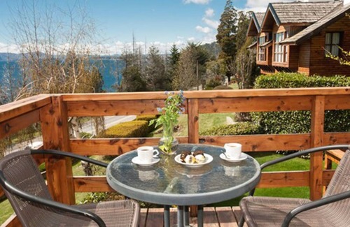 San Carlos de Bariloche Cabin | Explore Pailahue Lodge & Cabañas: Relaxing Retreat with Spa