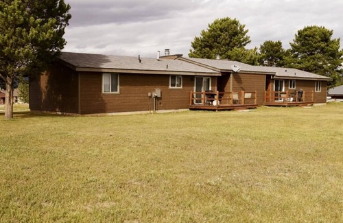 Horse Butte House | Family-Friendly Retreat at Paintbrush Grande - Top Rated Stay