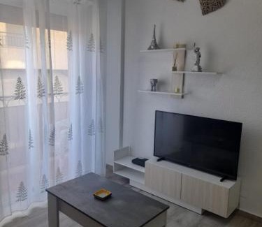 Alcantarilla Apartment | Family-Friendly Stay at Paisaje Príncipe with Great Reviews