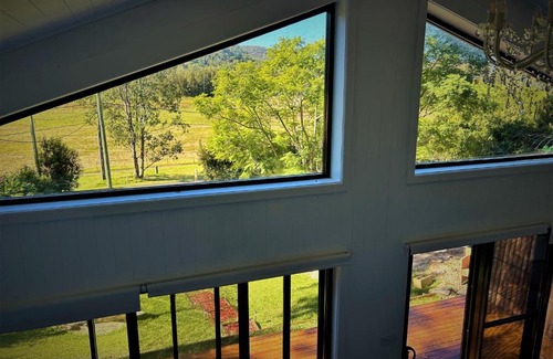 Wisemans Ferry House | Top-Rated Paisanas in Wisemans Ferry with Hot Tub & Family Fun
