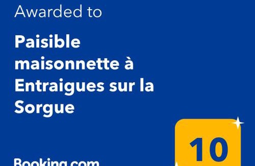 Entraigues-sur-la-Sorgue Apartment | Serene Maisonette in Entraigues sur la Sorgue, Rated 9.6
