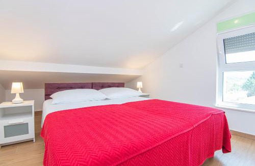 Primosten Apartment | Guest Rated: Pajo 2 - Family-Friendly Comfort Awaits