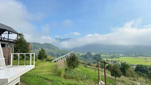 Fang House | Explore Nature at Suan Phak Him Doi Homestay